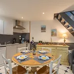 Les Petits Poissons Dans L'eau Appartement